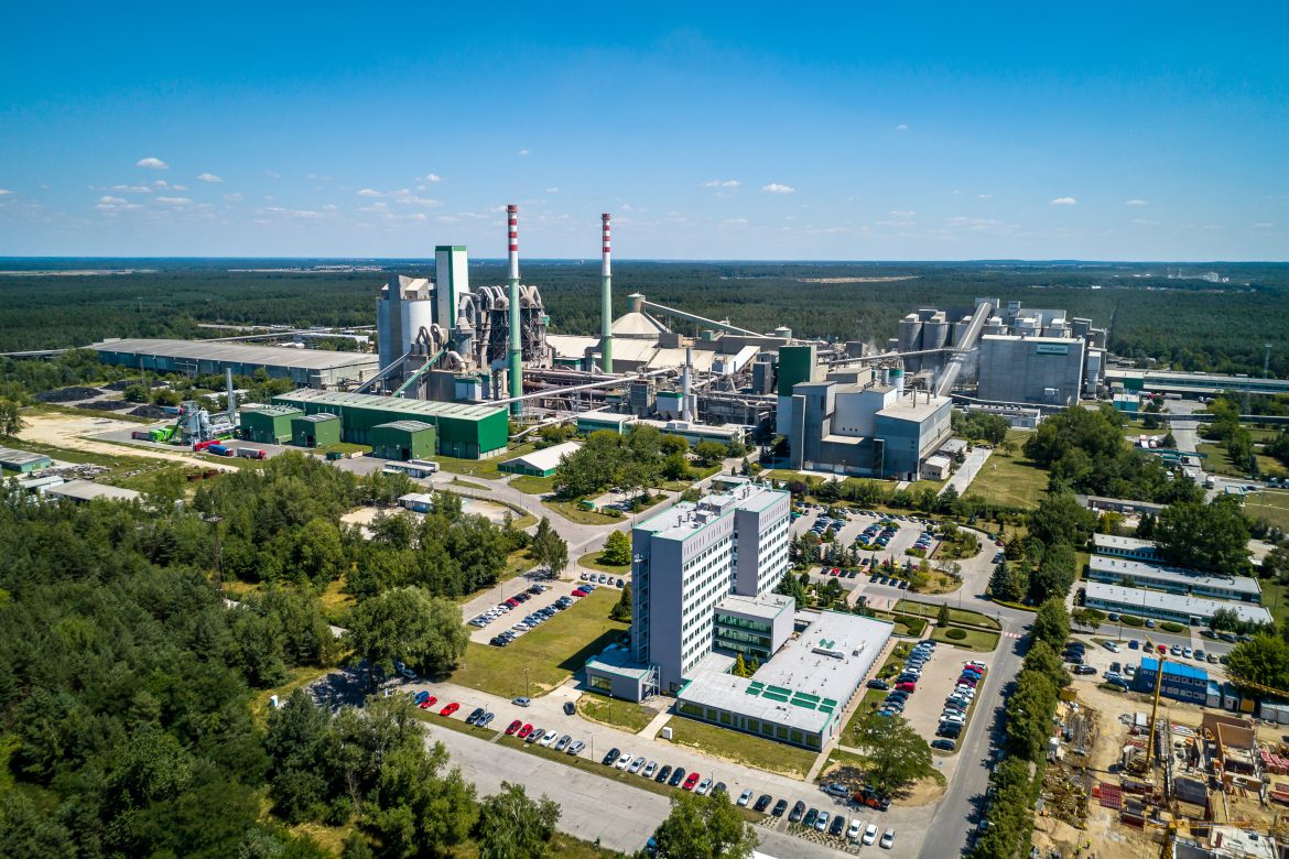 Górażdże Cement to invest Euro261m in carbon capture and waste concrete recycling at Górażdże cement plant